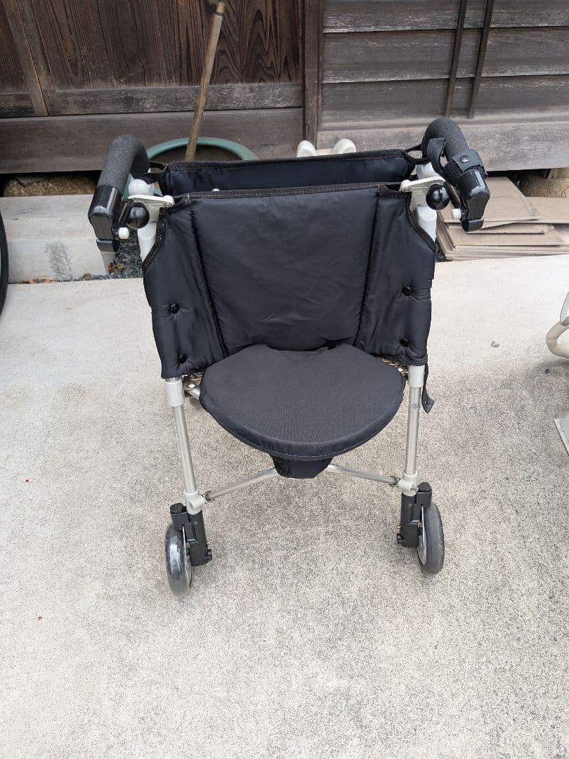 ヘルシーワンキャンシット　象印　歩行器　シルバーカー　手押し車　介護