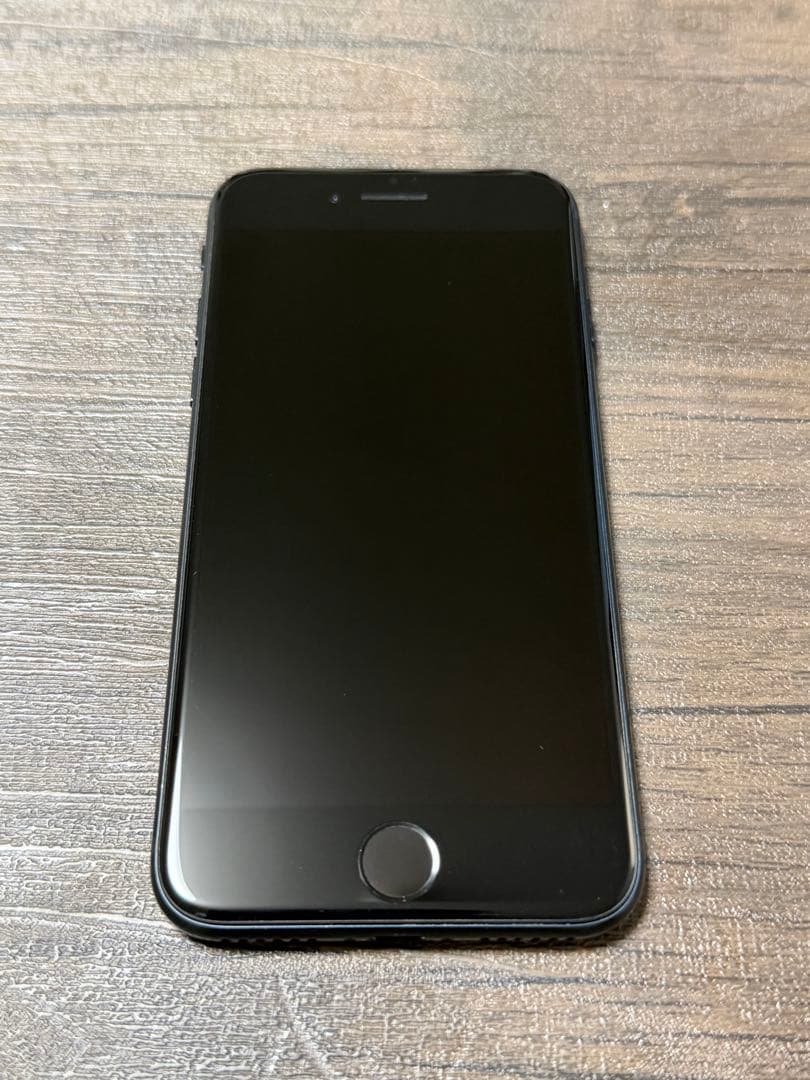 iPhone SE 第3世代　 SIMフリー