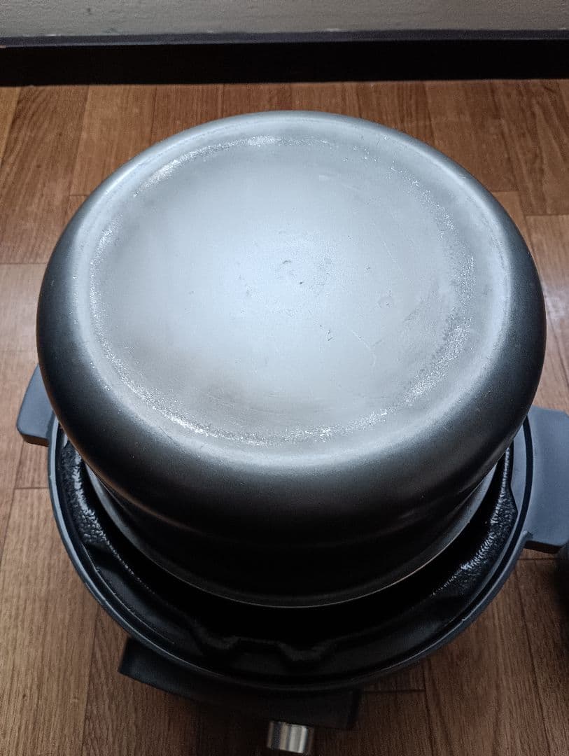 p*l様 電気圧力鍋 KPC-MA4-B 4.0L　アイリスオーヤマ
