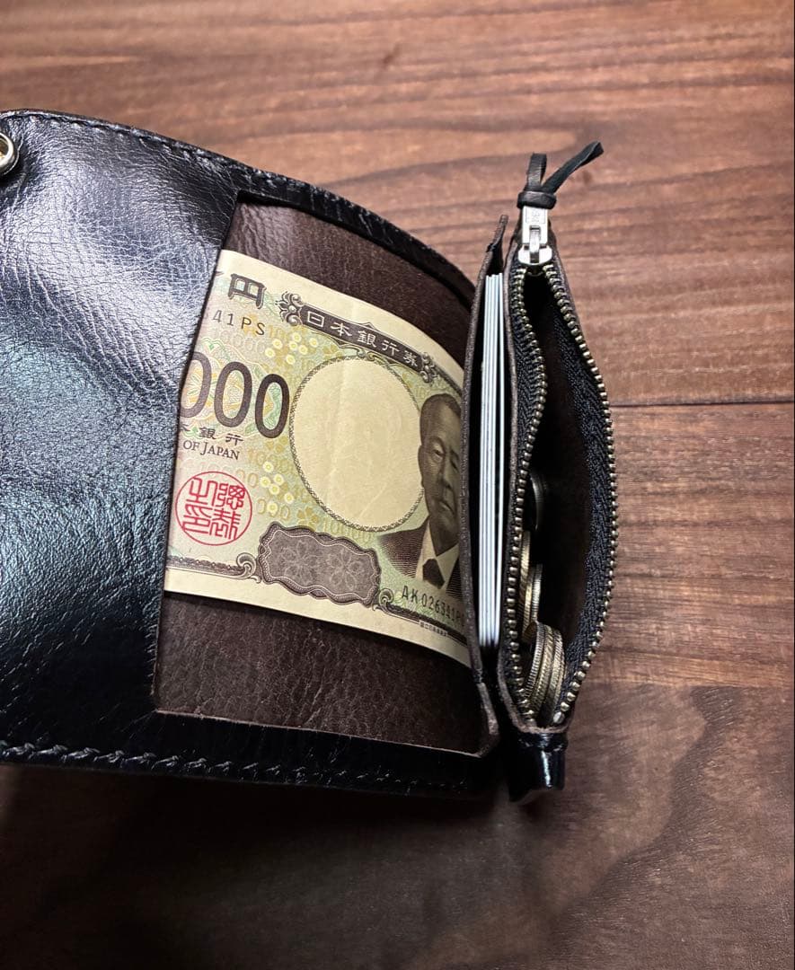 本革馬革ミドルトラッカーウォレット