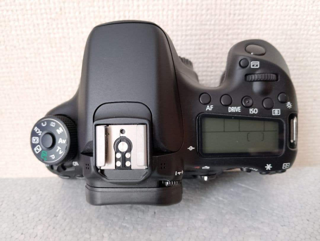 Canon EOS 70D + EF-S18-55 レンズセット