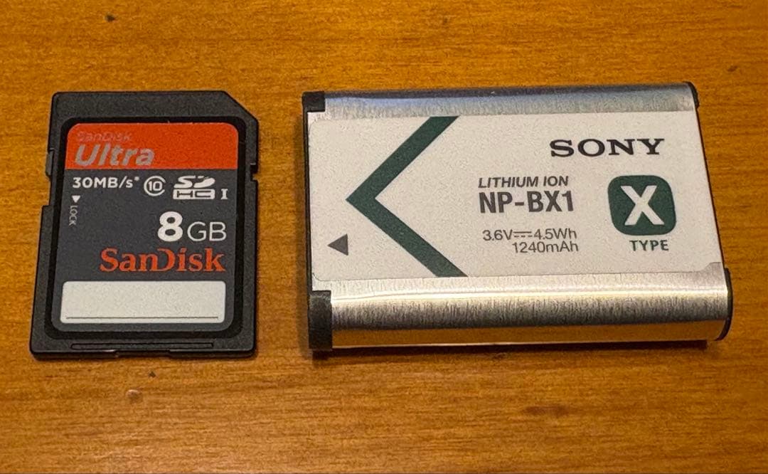 SONY ソニー Cyber-Shot DSC-RX100 バッテリー、充電器付