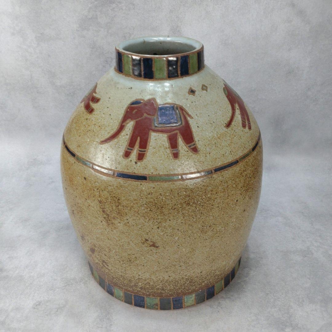 笠間焼　陶器　壺　女性作家物