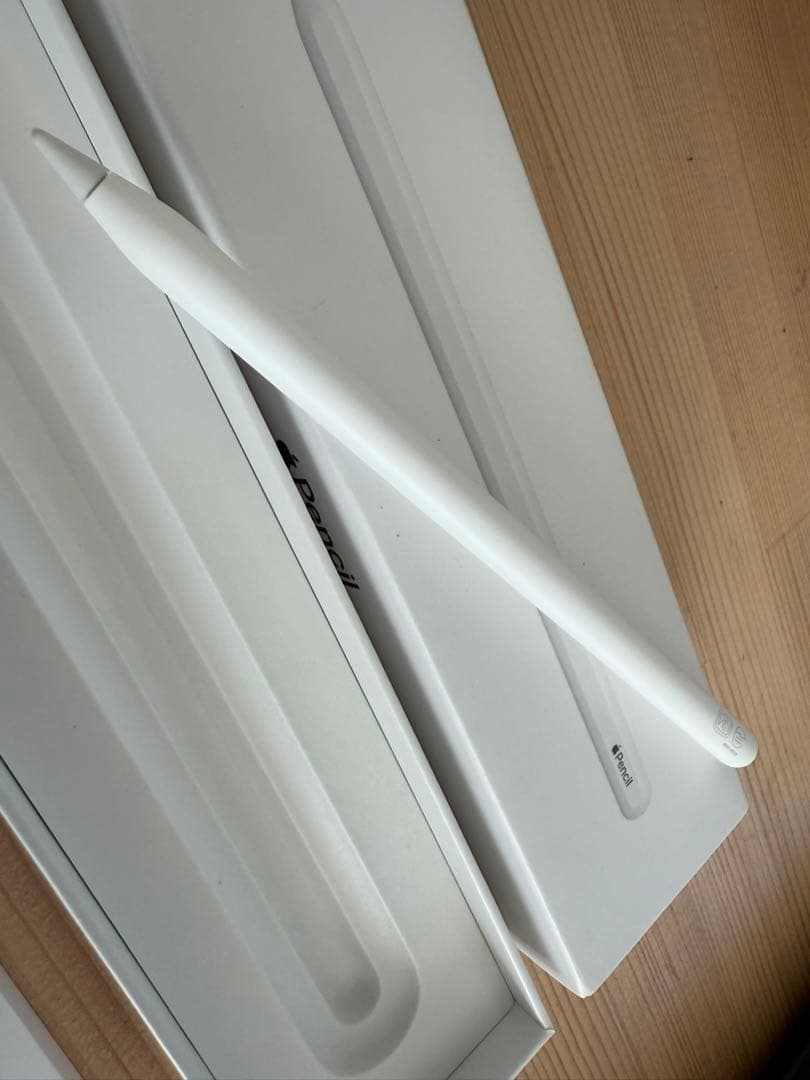 Apple Pencil ホワイト 元箱付き (極美品)