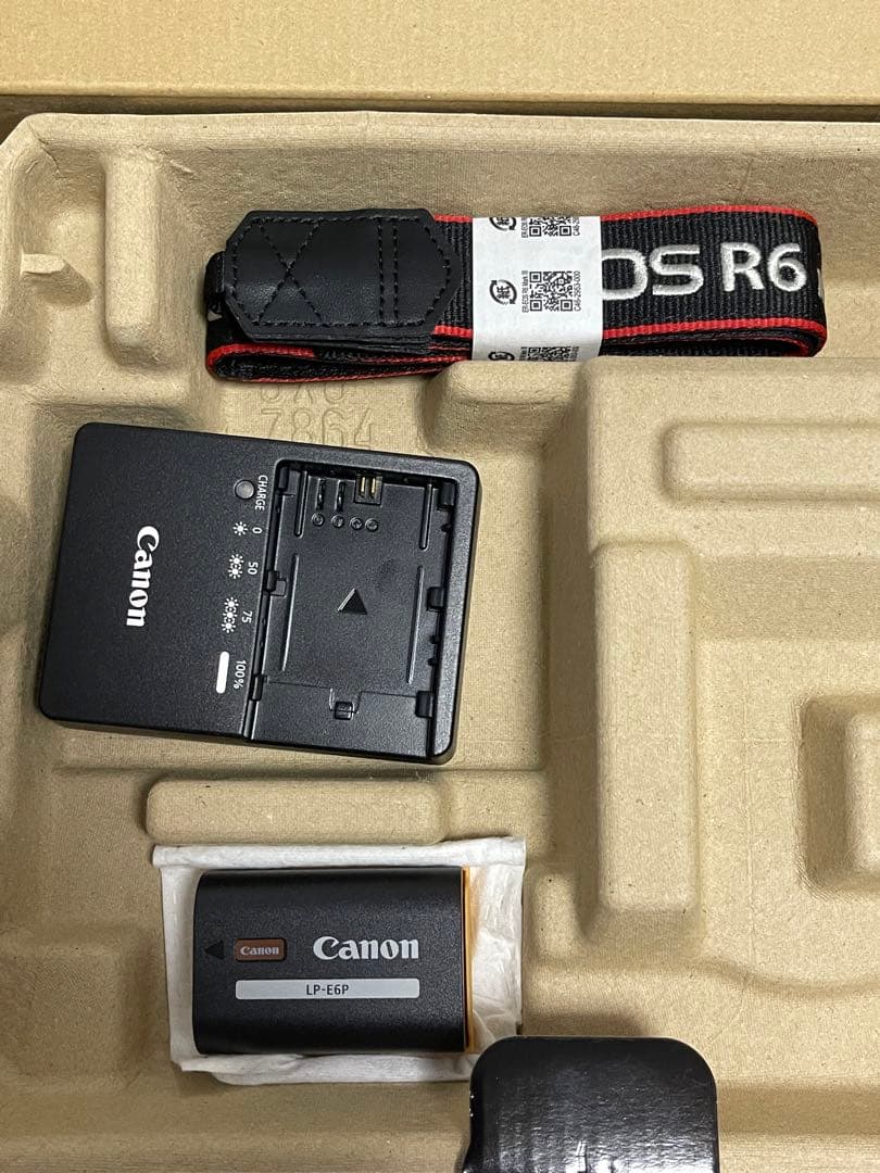 Canon EOS R6 Mark III 本体