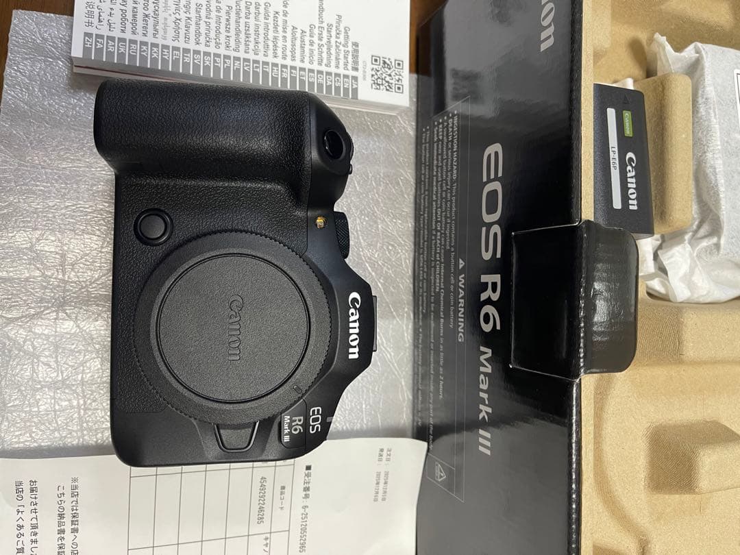 Canon EOS R6 Mark III 本体