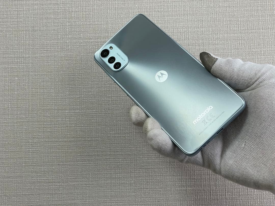 スマートフォン本体 Motorola Moto e32s Misty Silver SIM FREE