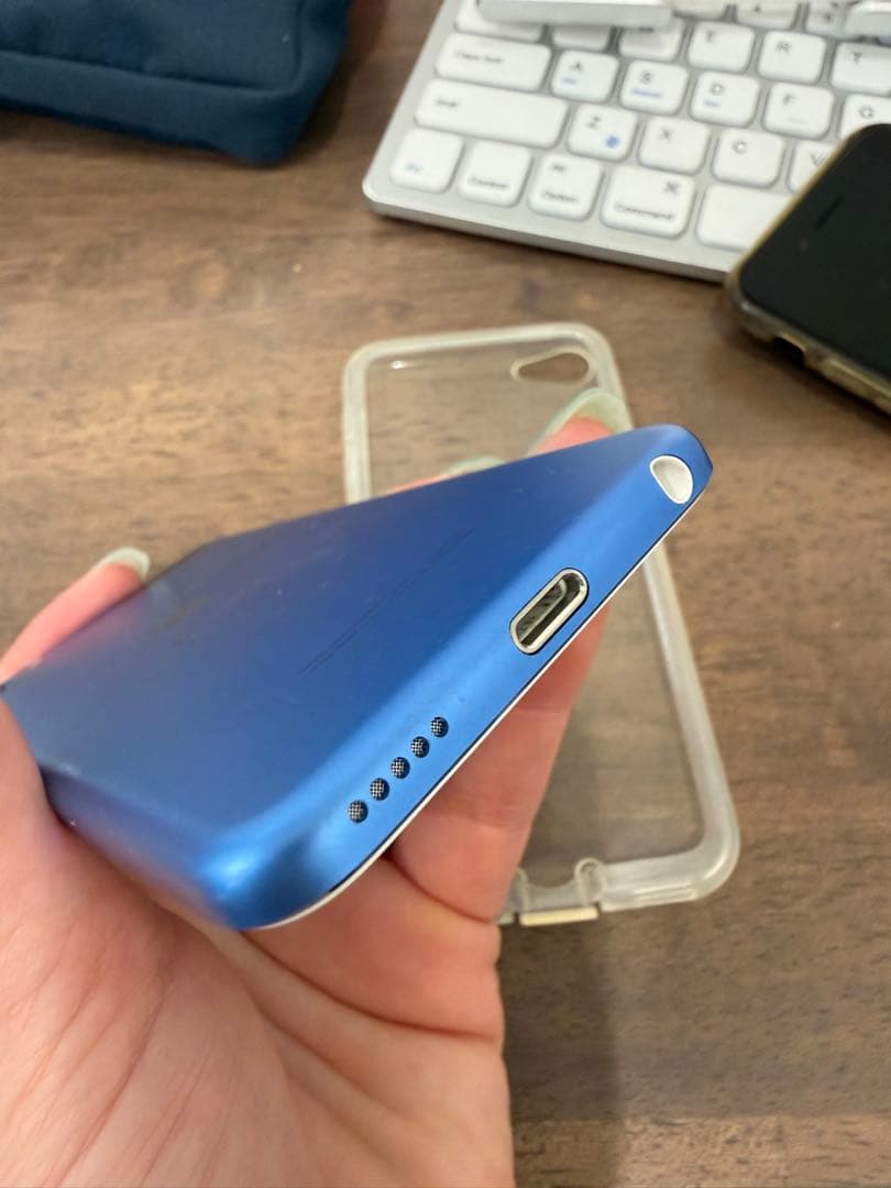 Apple iPod touch (第7世代) ブルー + ケース