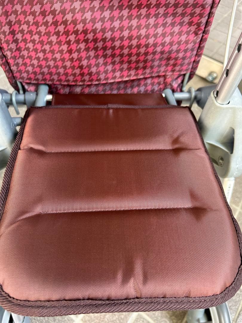 【セール中】【美品】歩行車テイコブリトルスリムWAW04介護用品押して高さ調整可