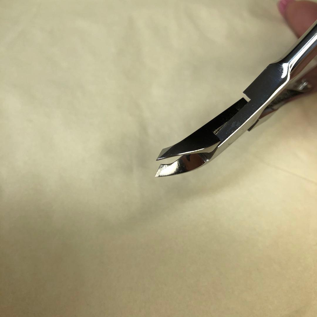 キューティクルニッパー　ケース付き