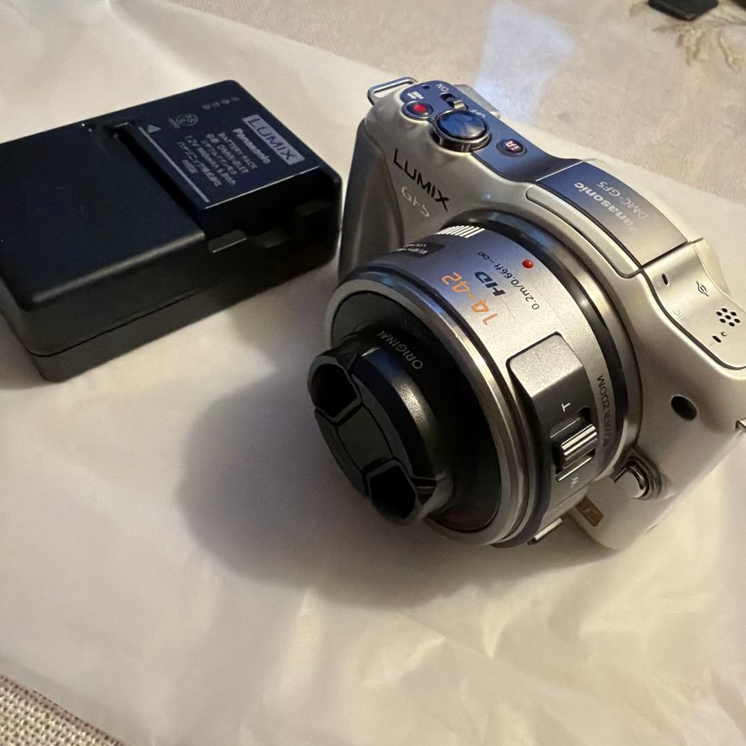 Panasonic DMC-GF5 コンパクトデジタルカメラ_1