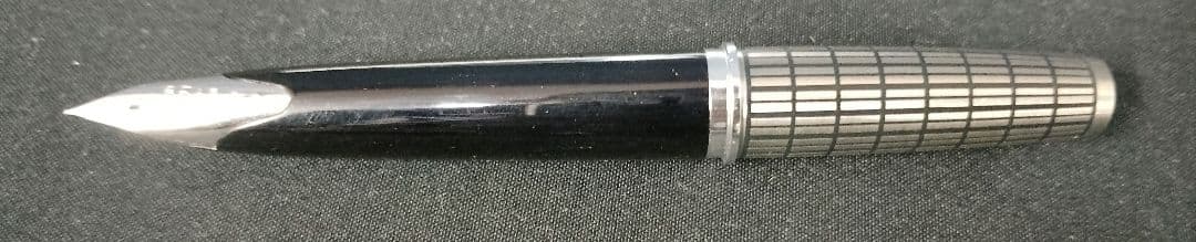 PILOT パイロット Elite エリート 万年筆 格子柄 18K F