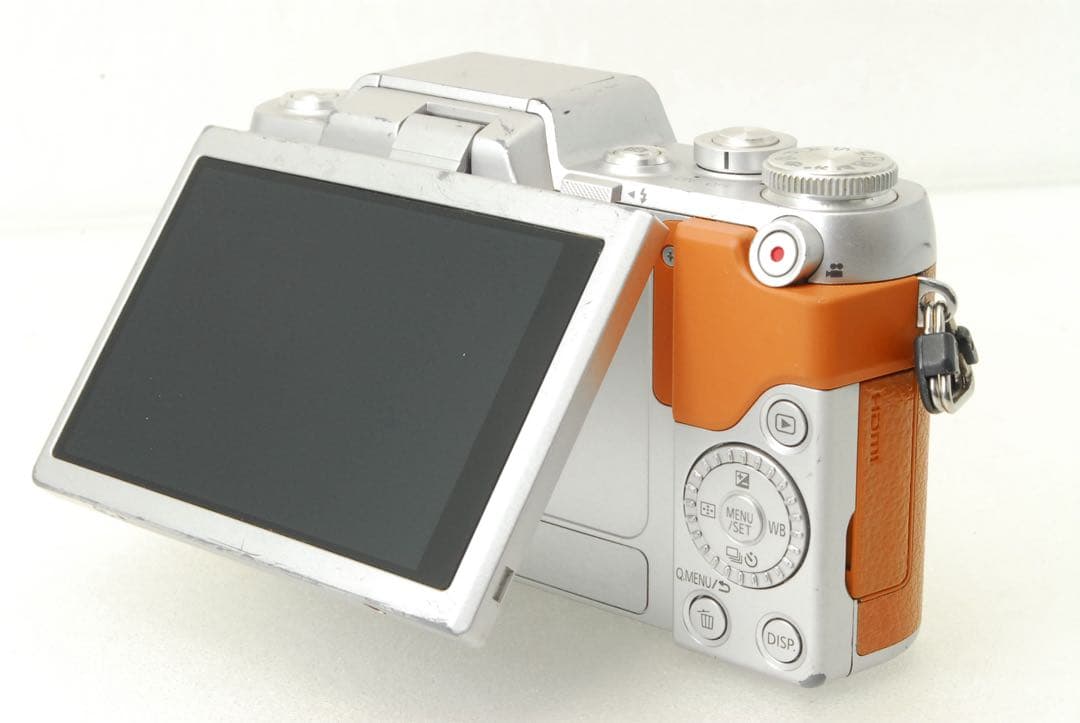 ユーザー名様_Panasonic LUMIX DMC-GF7❤️ミラーレス一眼レフ