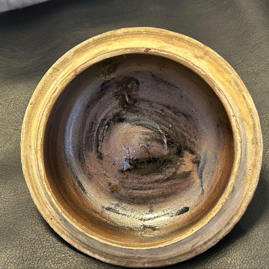 か*ん様 【壺屋焼】金城一門【金城と× 赤絵魚紋（あかえぎょもん）陶器容器 【お