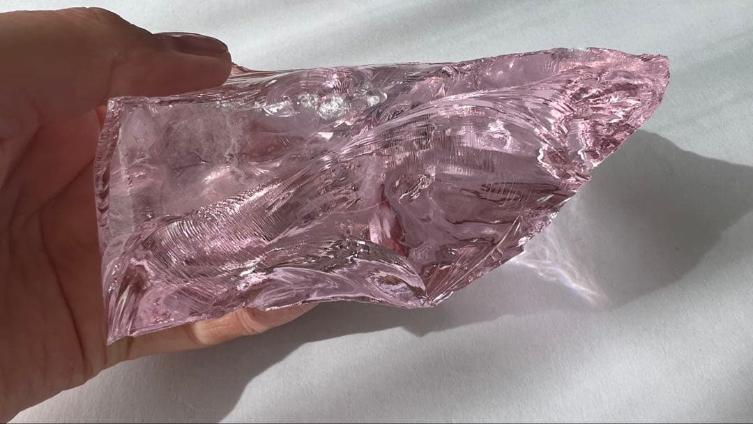 【希少カラー！アンダラクリスタル　ピンク　353g インドネシア　ジャワ島産】