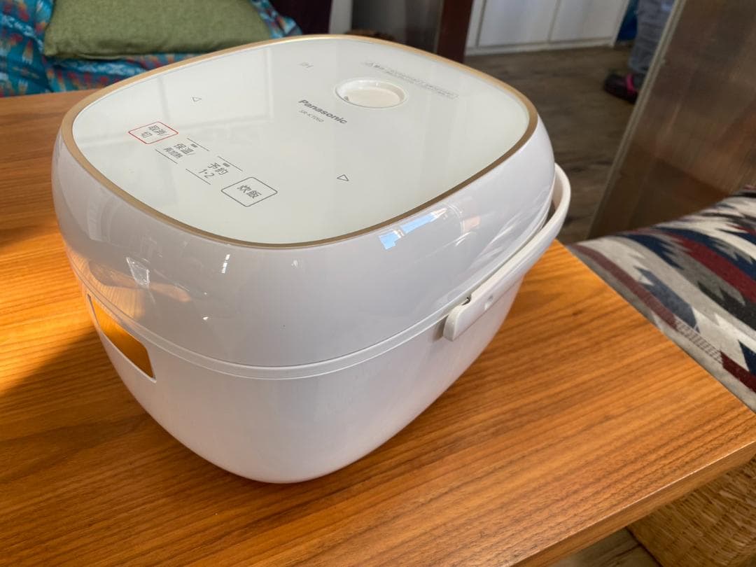 2024年製　Panasonic(パナソニック)　炊飯器　SR-KT060