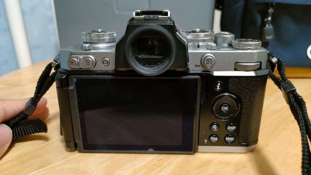 Nikon Z fc ミラーレスカメラ 16-50レンズ