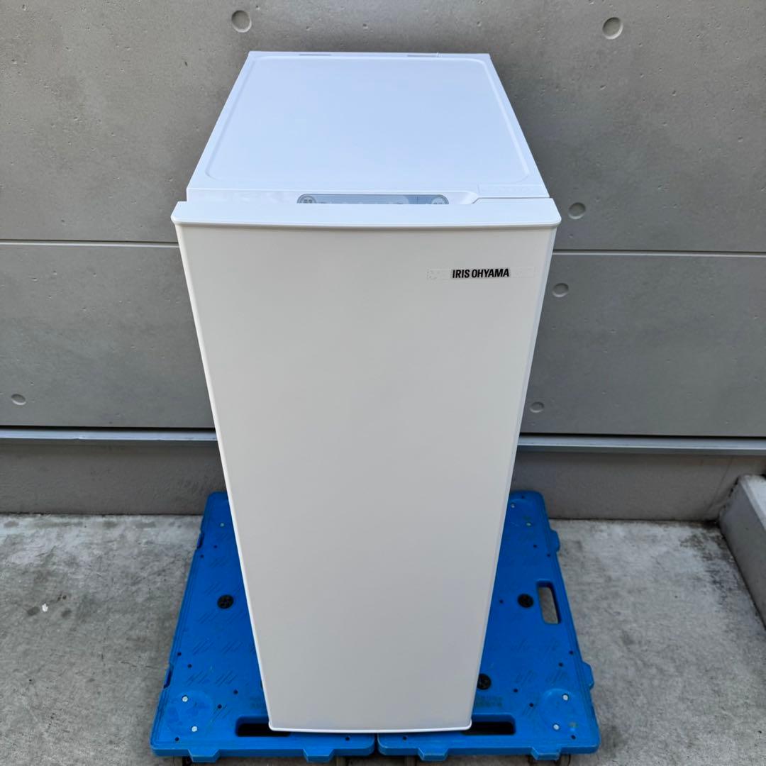 290⭐️2024年製美品★アイリスオーヤマ　冷凍庫　スキマックス　スリム