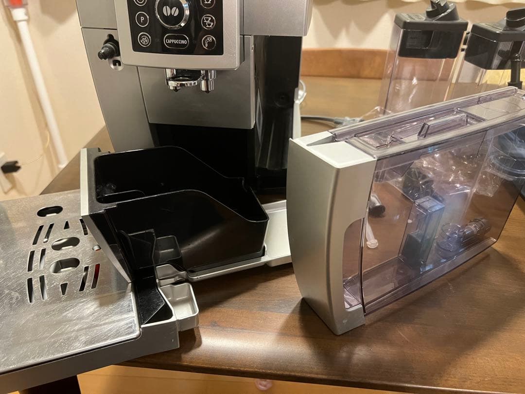 デロンギ　マグニフィカS カプチーノ