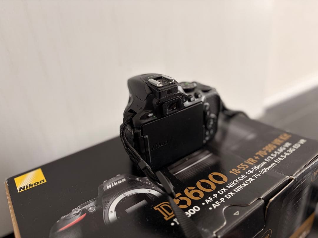 NIKON D5600 ダブルズームキット まとめ売
