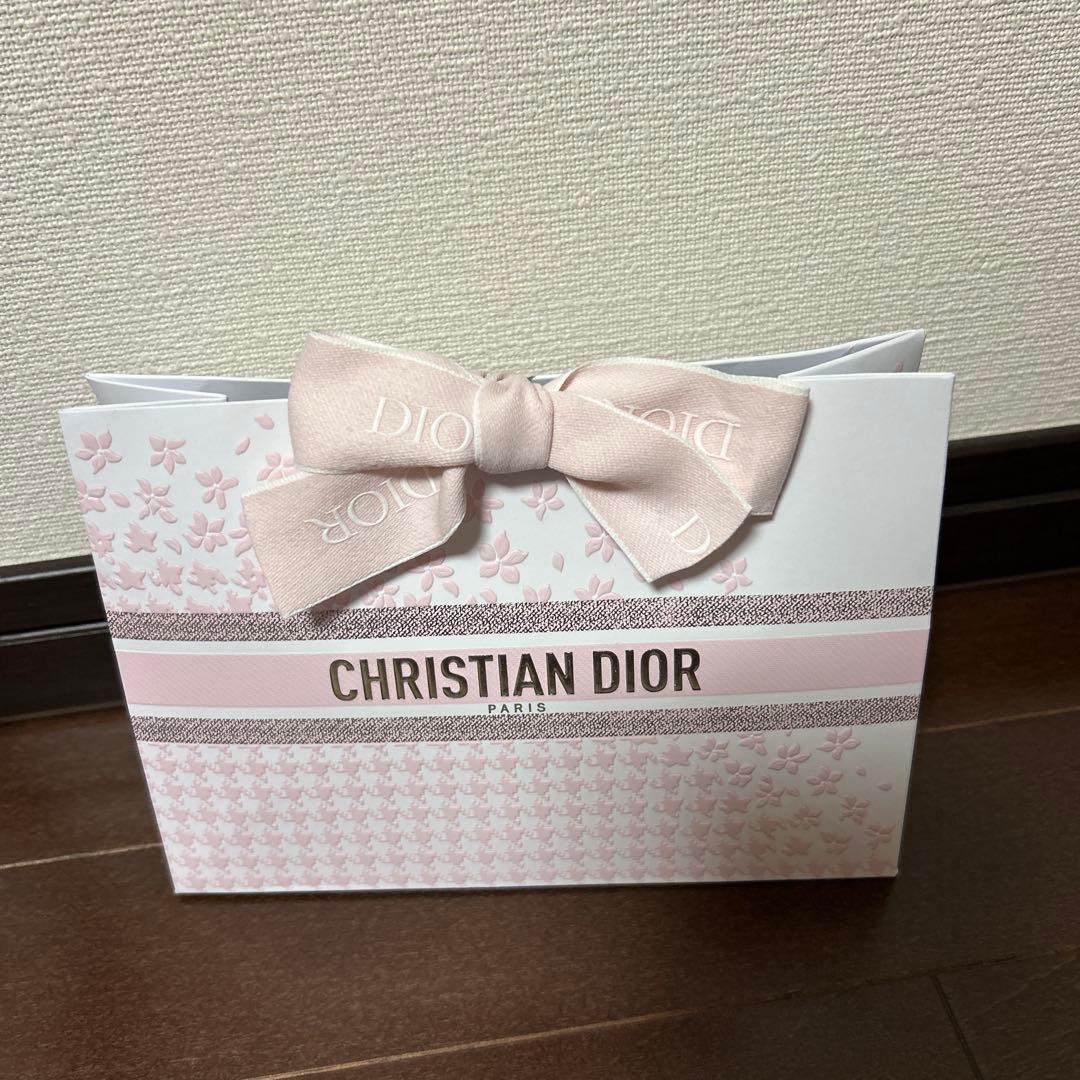 【新品】Diorカプチュールトータル セルENGYリッチクリーム50ml