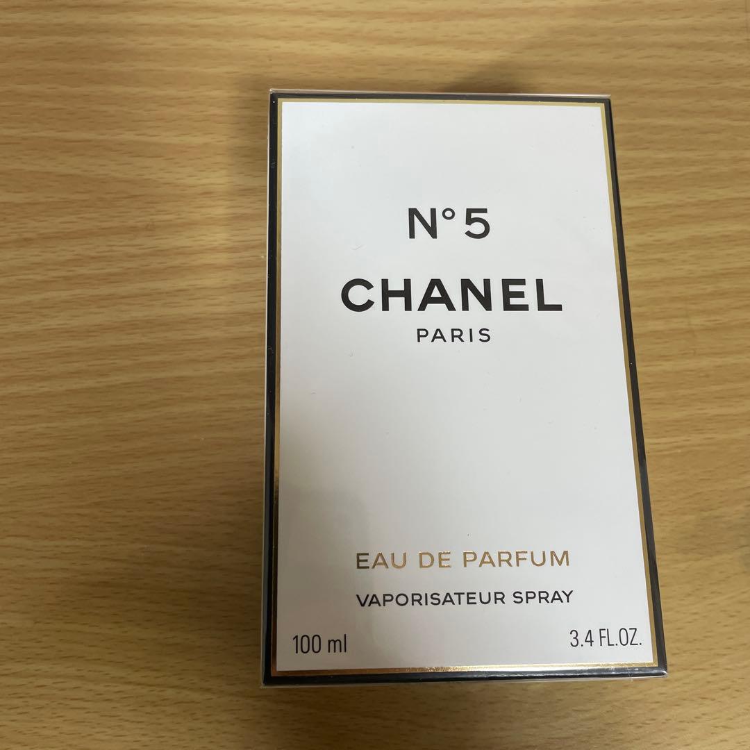 CHANEL N°5 Eau de Parfum 100ml 専用袋付き