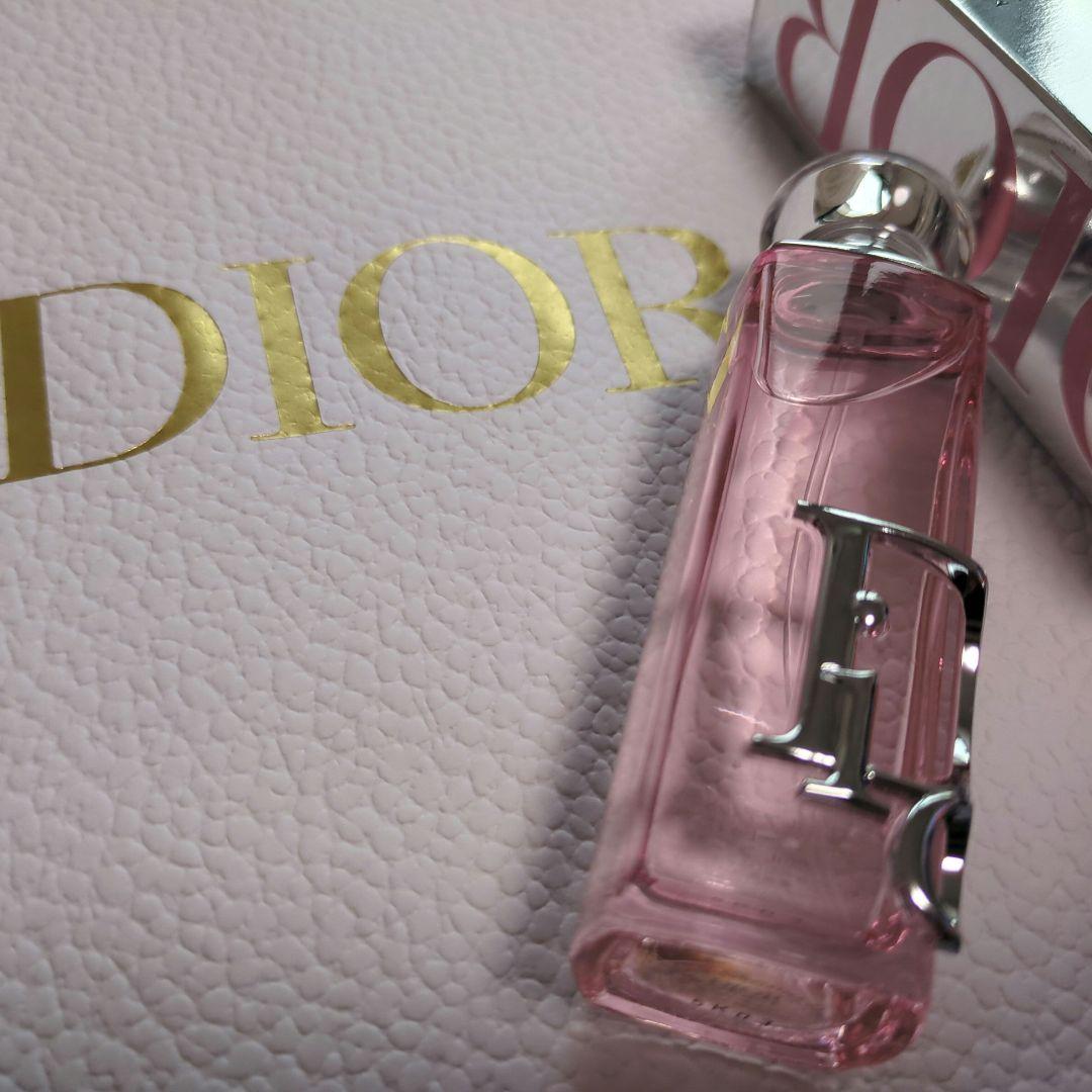 新品　Dior 30ml　ディオールアディクト　ロージーグロウオードゥパルファン