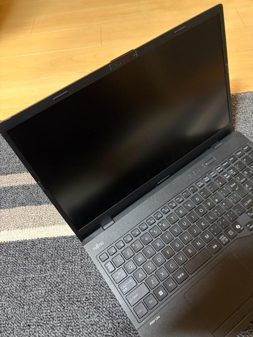 富士通ノートPC WA1/J2 FMVWJ2A112
