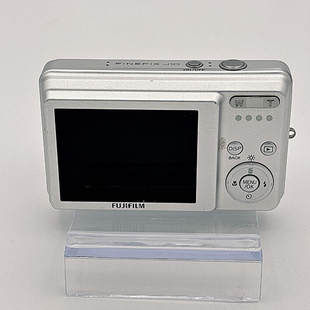 ✨美品✨ 富士フイルム FinePix J10 8.2MP 充電器付 コンデジ