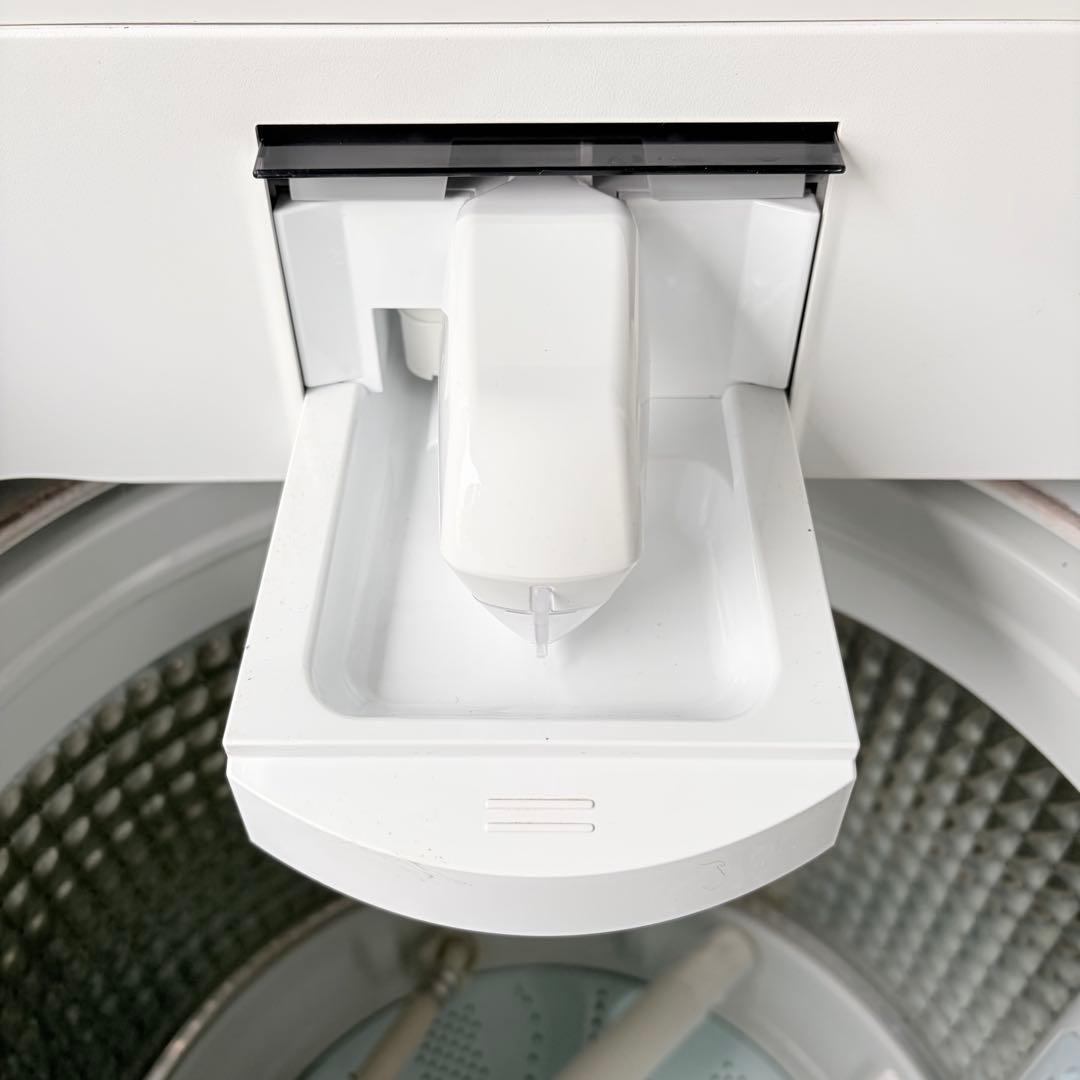 運搬取付無料！ホワイト純正AQUA自動投入ラクラク襟袖超音波洗浄おしゃれ洗濯機！