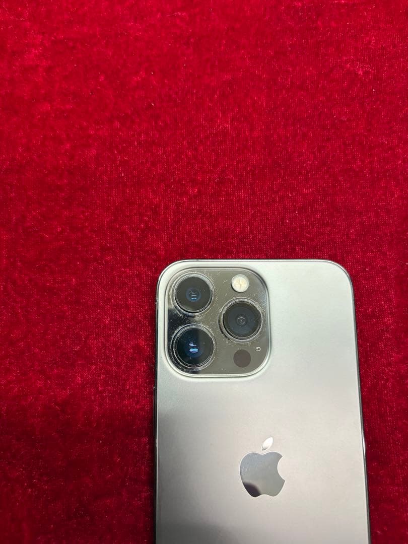 iPhone 13 Pro 本体