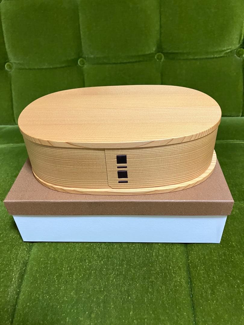 新品・未使用 秋田 （株）大館工芸社製 大館曲げわっぱ小判弁当（大）専用箱付き