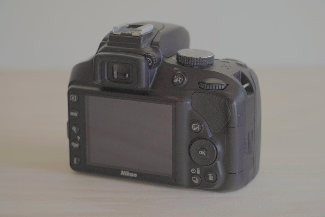 【早い者勝ち】Nikon D3400 デジタル一眼レフカメラ　ダブルズームキット