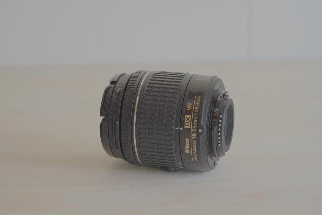 【早い者勝ち】Nikon D3400 デジタル一眼レフカメラ　ダブルズームキット