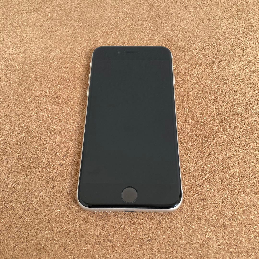 958【早い者勝ち】電池ほぼ新品☆iPhoneSE3 64GB SIMフリー☆