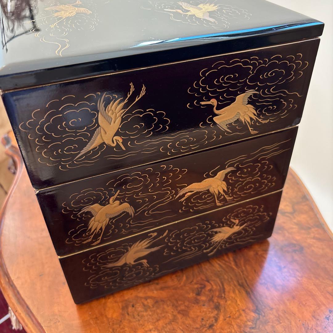★重箱★古い　漆塗　蒔絵　金箔　骨董品　アンティーク　お祝い