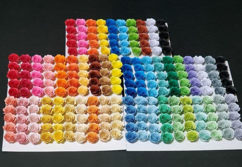 OPEN ◎レメリア shop◎デコパーツ 花　250個デコ用パーツ 紙の花