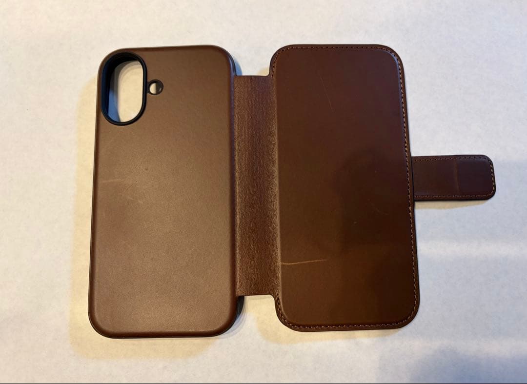 NOMAD Modern Leather Folio iPhone17用 手帳型
