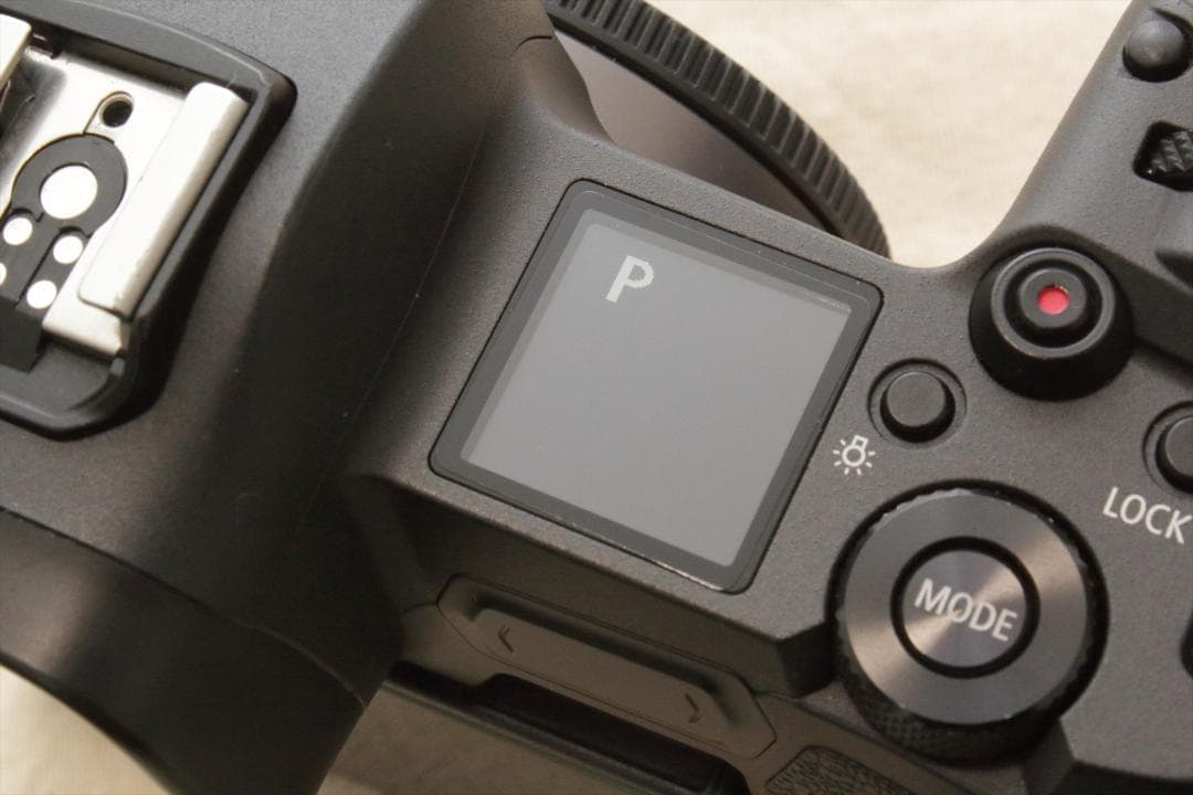 スマホ転送！美品！Canon EOS R ボディ　ミラーレスカメラ