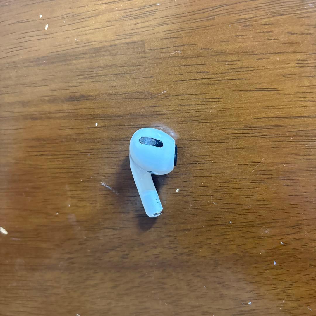 airpods pro 本体 ホワイト