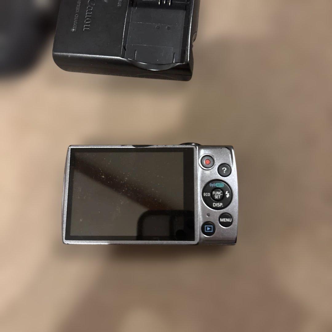 Canon 16.0メガピクセル コンパクトデジタルカメラ
