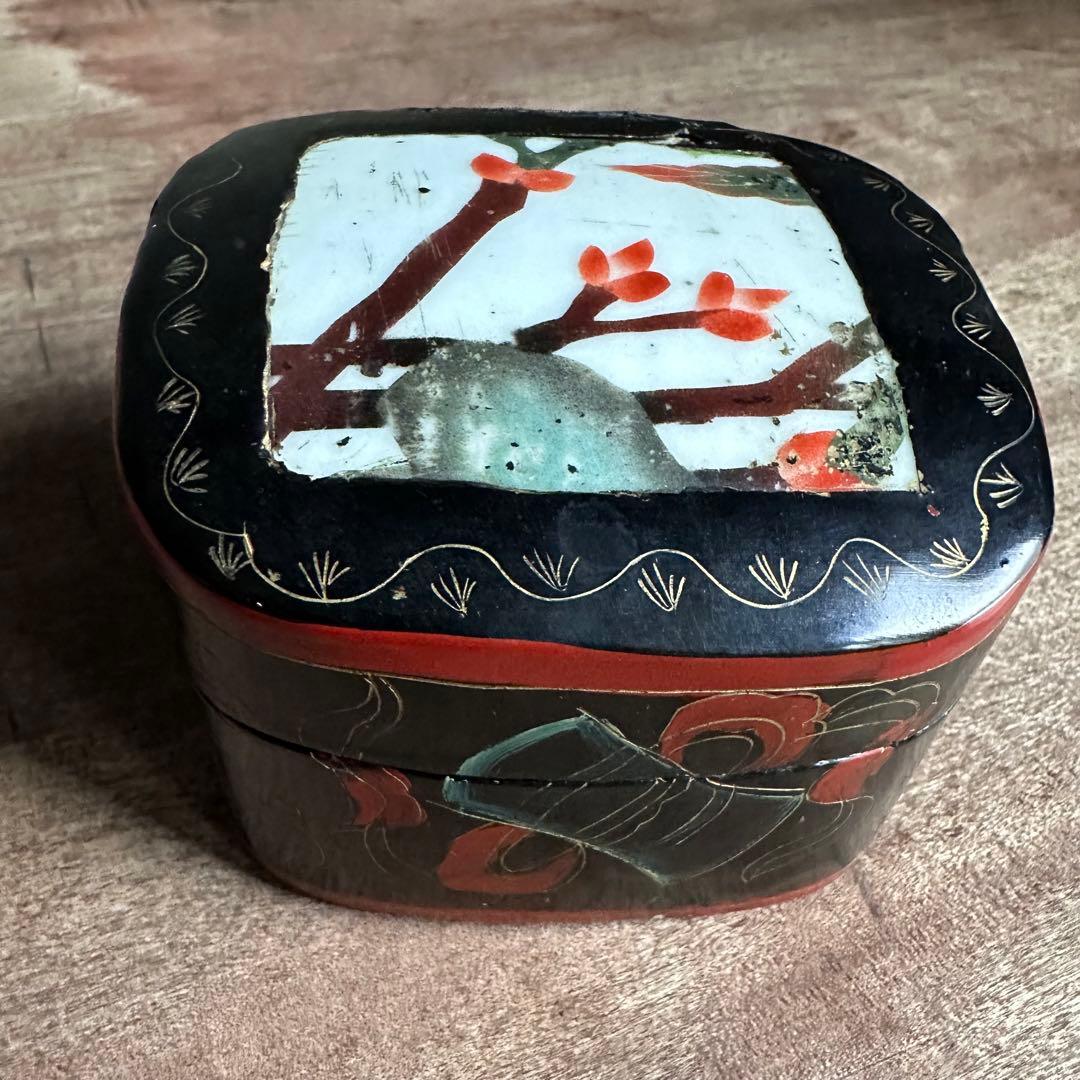 【希少】中国美術　漆小箱　小物物入れ　骨董　明代