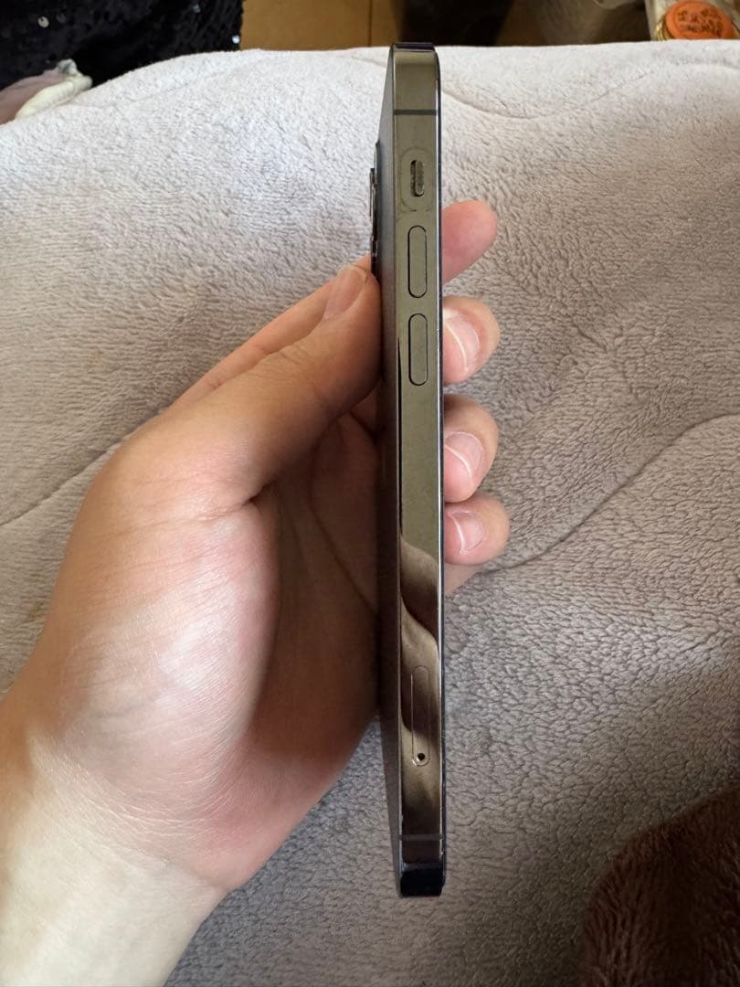 Apple iPhone 12 Pro グラファイト　256GB