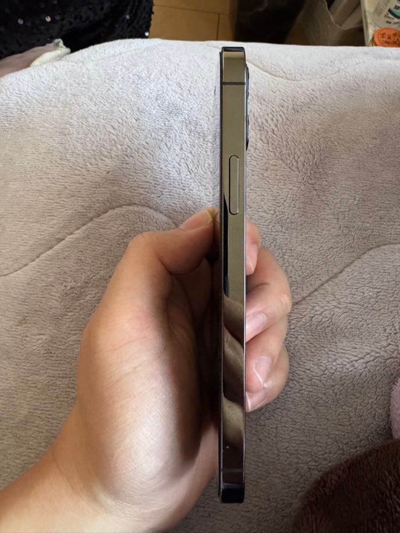 Apple iPhone 12 Pro グラファイト　256GB