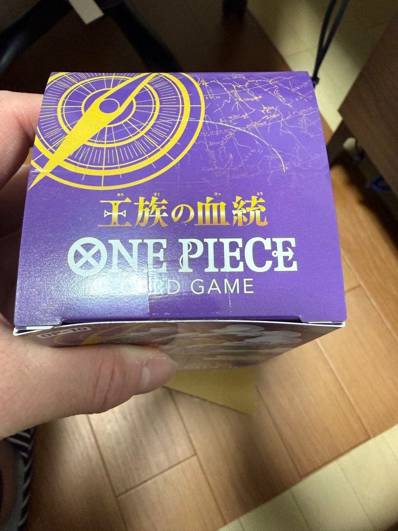ONE PIECE カード 王族の血統 box 未開封