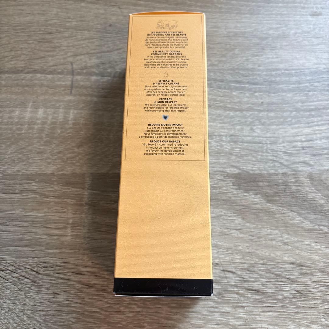 イヴサンローラン 化粧水 150ml
