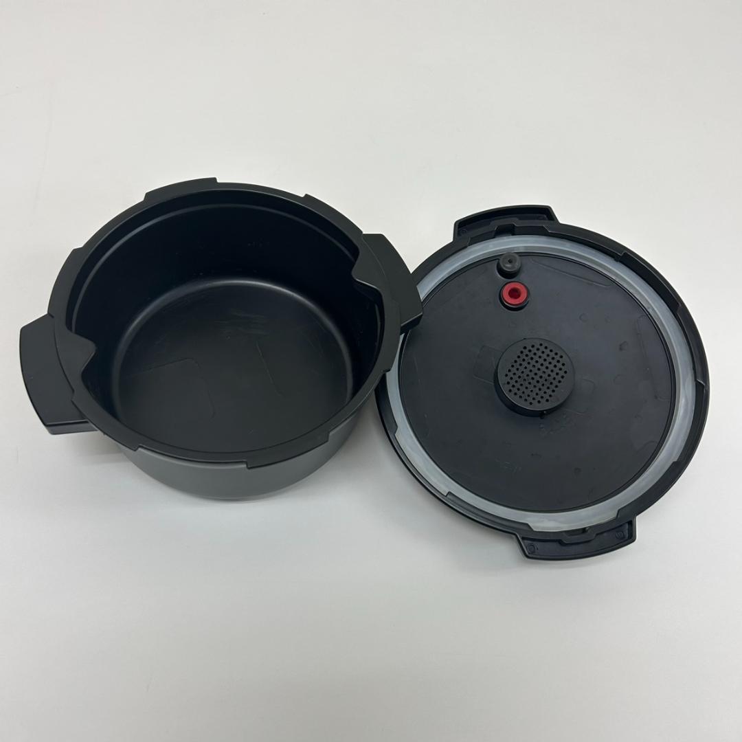 2022年製　アイリスオーヤマ 圧力容器付き電子レンジ IMGY-T172-B