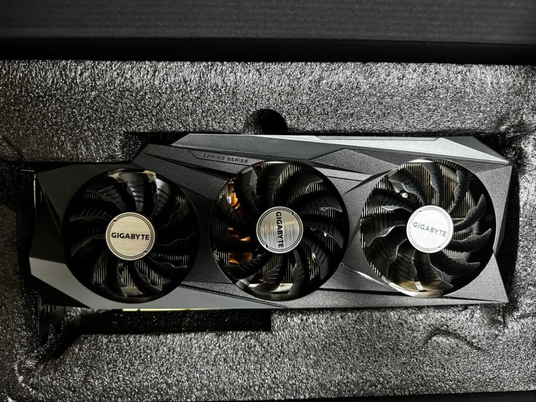 GIGABYTE GEFORCE RTX 3080 グラフィックボード