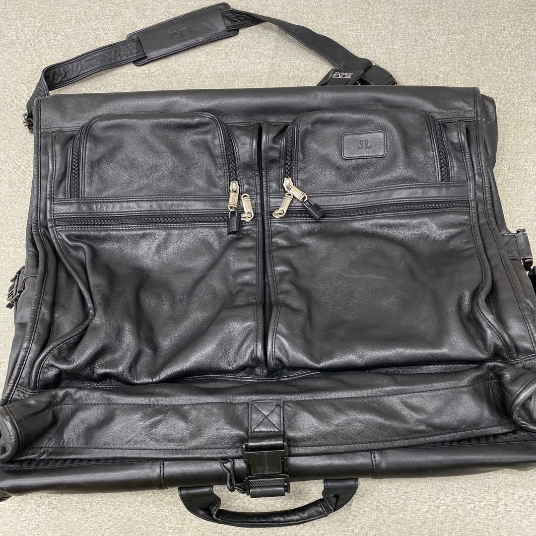 ③N985＊ TUMI ガーメントバッグ ブラック 大容量