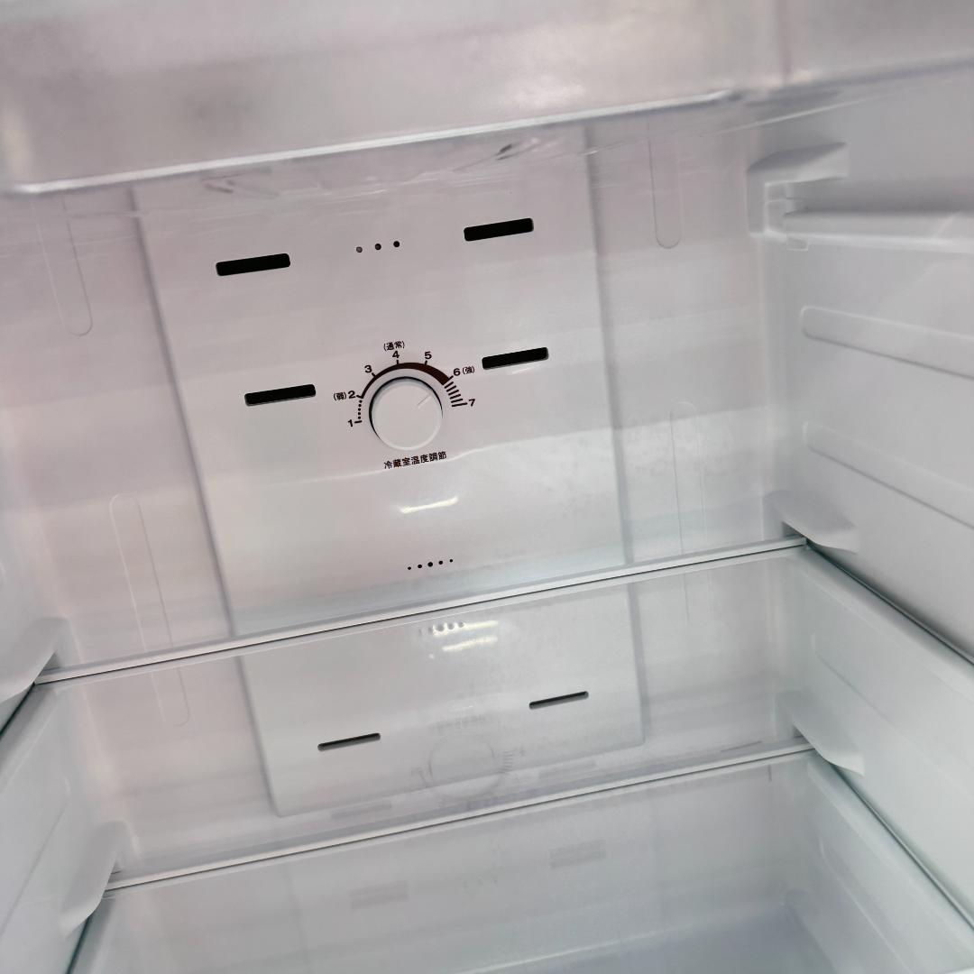東京23区送料無料　美品ハイセンス2ドア冷蔵庫227L　洗浄/除菌済み